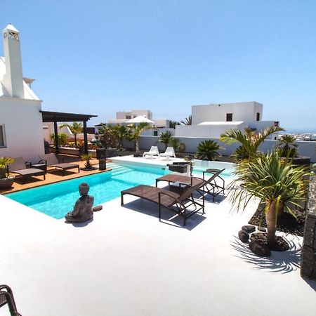 Villa Canis Tías Buitenkant foto