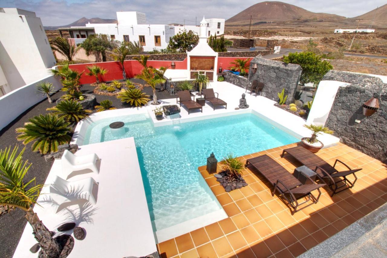 Villa Canis Tías Buitenkant foto